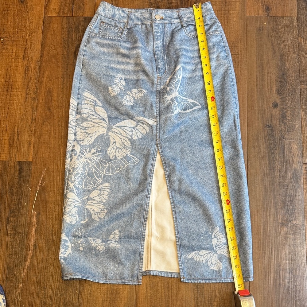 ❤️Butterfly Print Denim Skirt - Picture 9 of 13